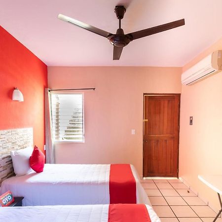 צ'טומאל Hotel Costa Azul מראה חיצוני תמונה
