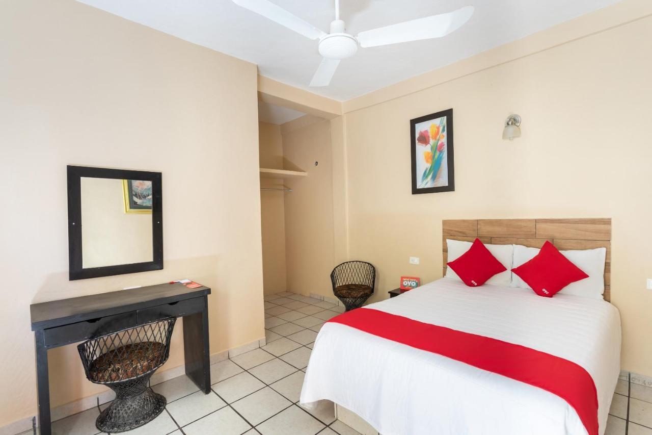 צ'טומאל Hotel Costa Azul מראה חיצוני תמונה