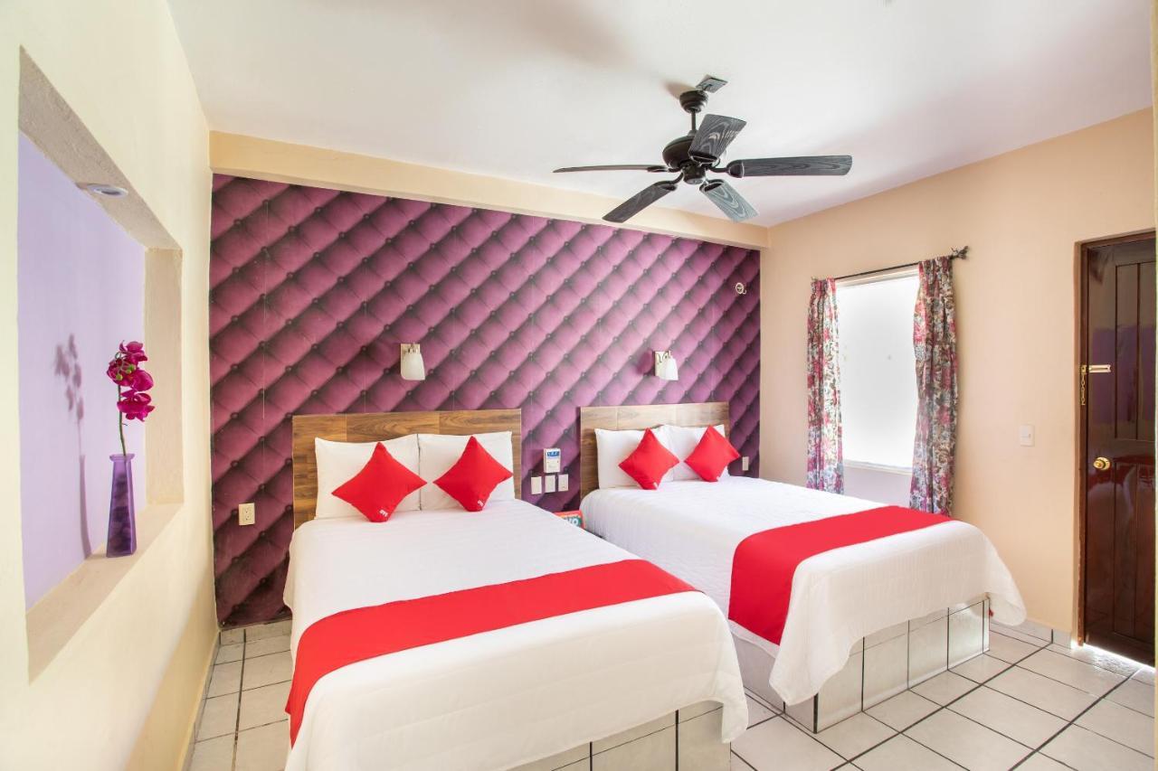 צ'טומאל Hotel Costa Azul מראה חיצוני תמונה