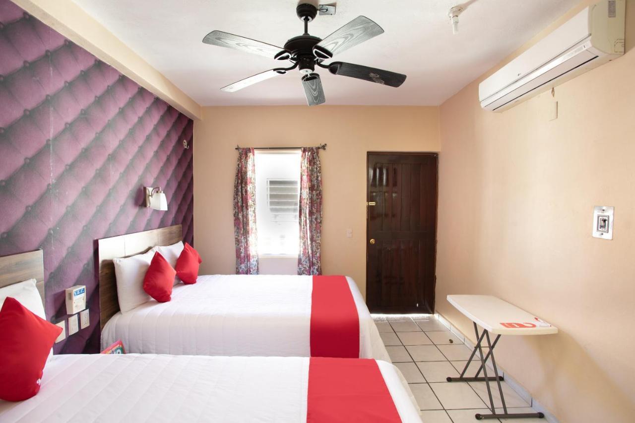 צ'טומאל Hotel Costa Azul מראה חיצוני תמונה