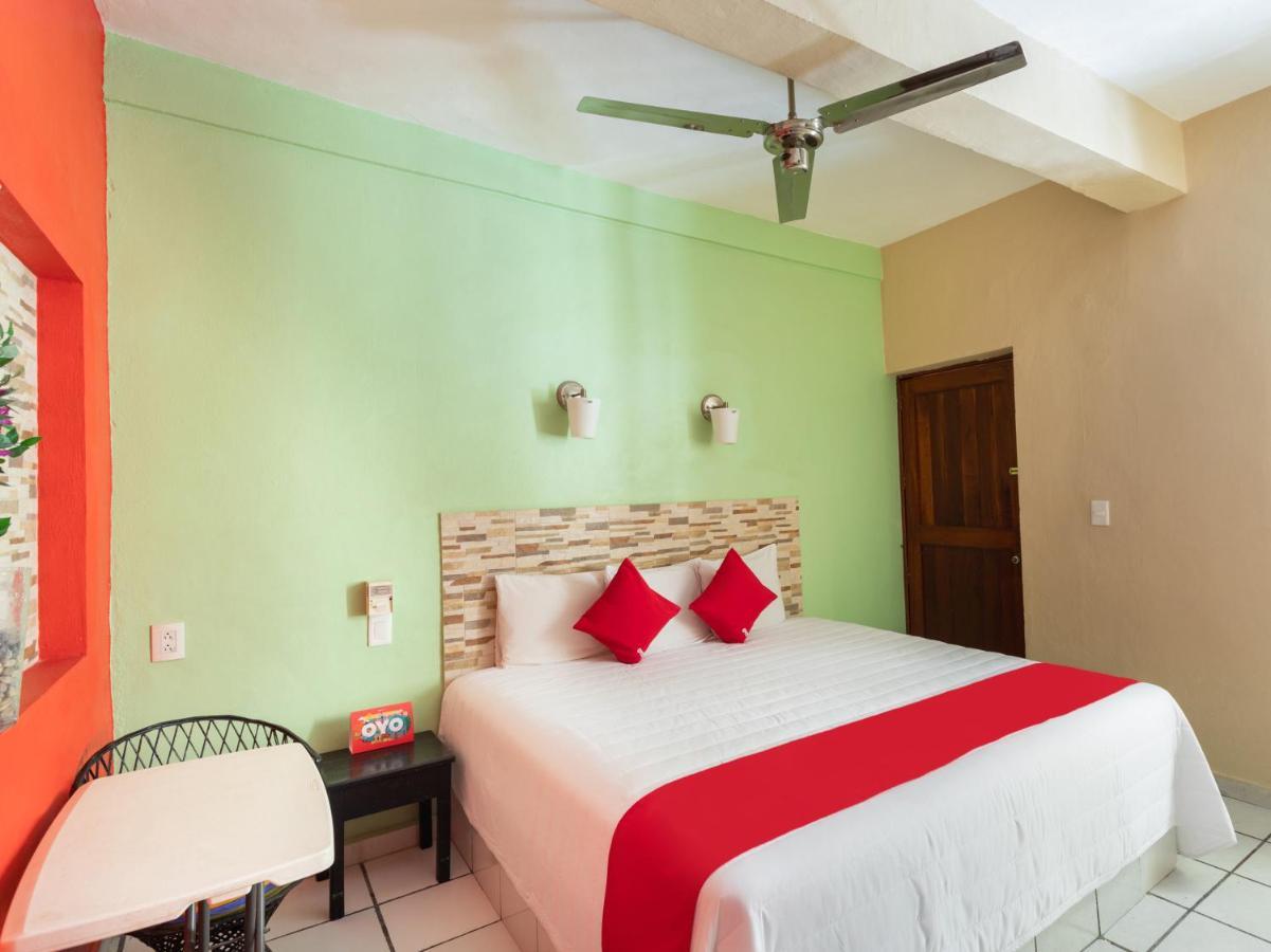 צ'טומאל Hotel Costa Azul מראה חיצוני תמונה