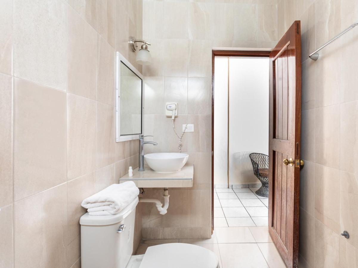 צ'טומאל Hotel Costa Azul מראה חיצוני תמונה